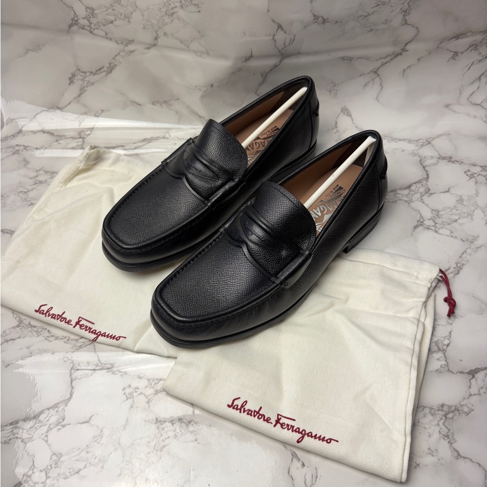 Men’s Salvatore Ferragamo Lanzarote Leather Penny Loafers US Size 7,5